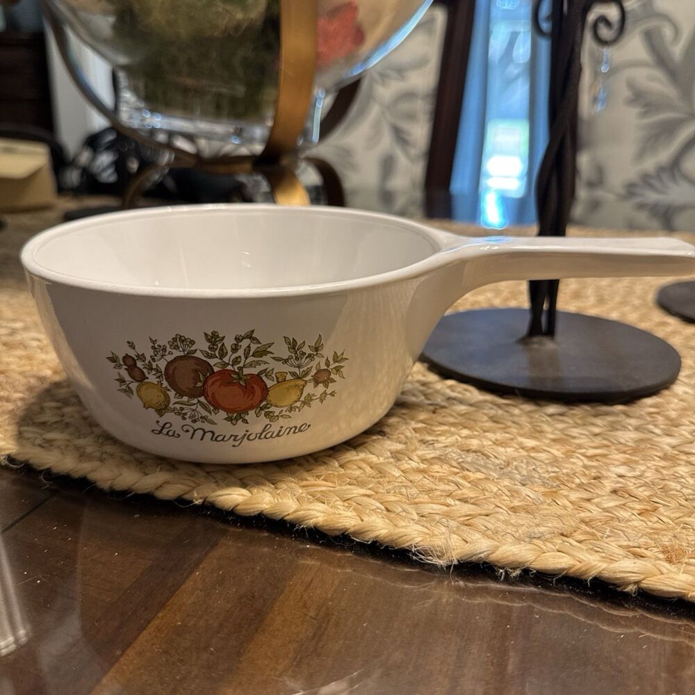 VTG Corning Ware Spice of Life "La Marjolaine" 1.5-pint saucepan